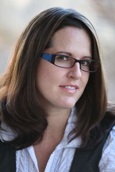 Jennifer headshot