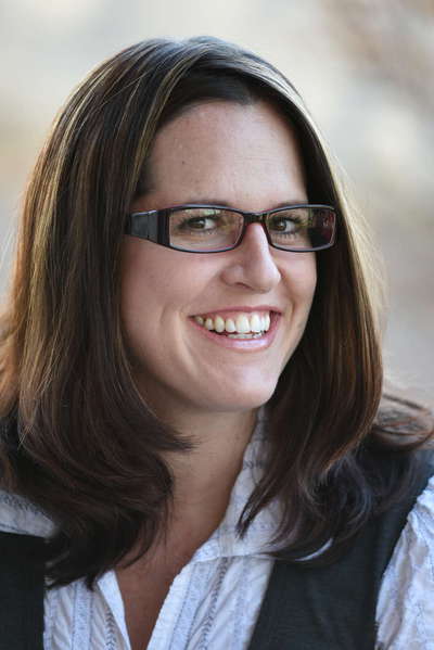 Jennifer headshot
